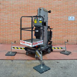 JLG 30AM